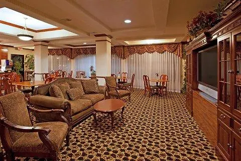 Holiday Inn Express Hotel & Suites Clearfield
