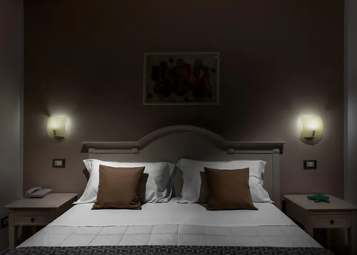 Helios Hotel