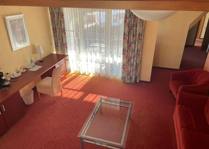 Waldhotel Felsentor