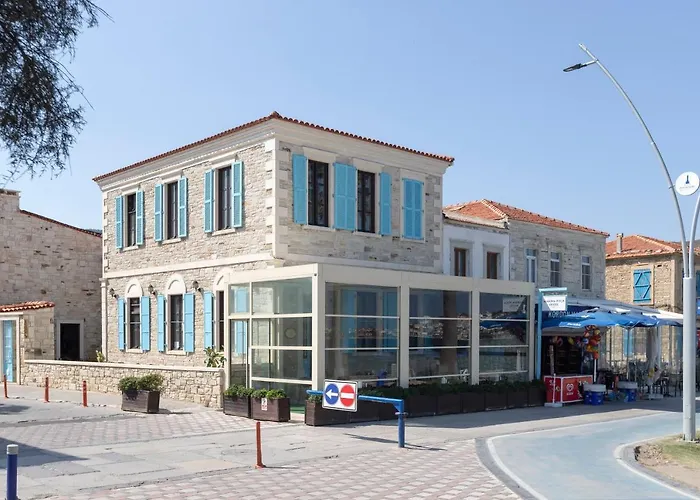 Marina Foca Hotel