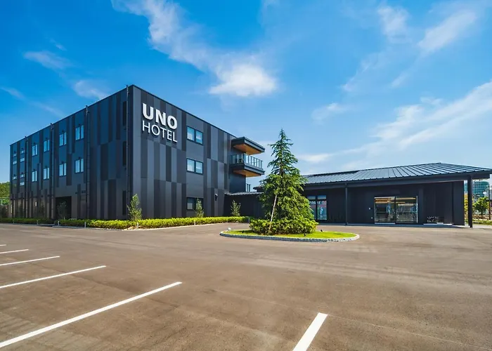 Uno Hotel