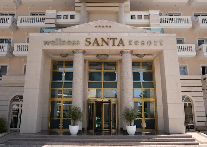 Wellness Santa Hotel - Adults Plus12