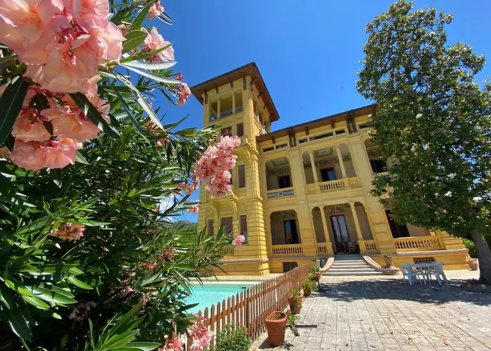 Villa Moorings