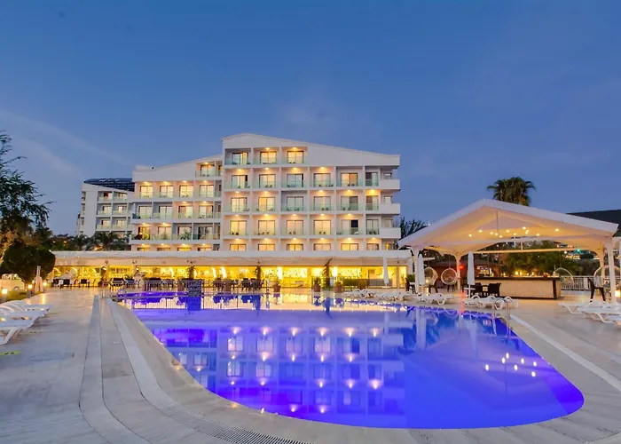 Falcon Hotel