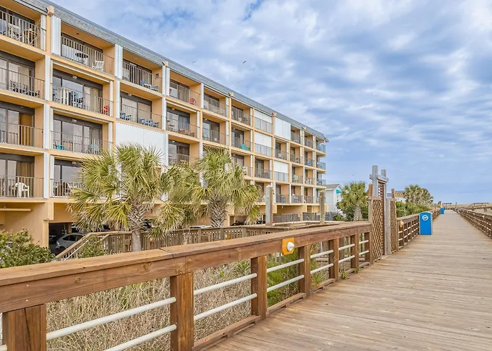 Oceanfront Condo With Great View, Fast Wifi, & Central Ac - Steps To The Beach