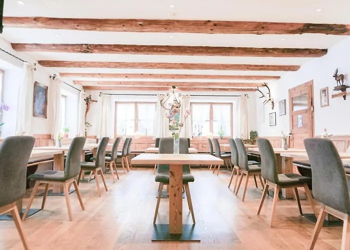 Landhotel und Gasthof Kirchberger