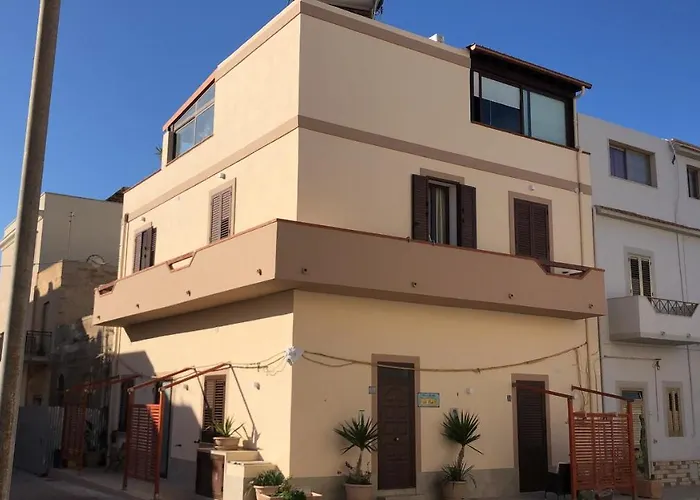 Bed and Breakfast Le Cale Lampedusa