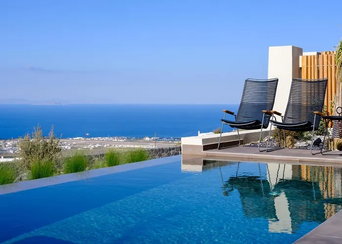 Apikia Santorini