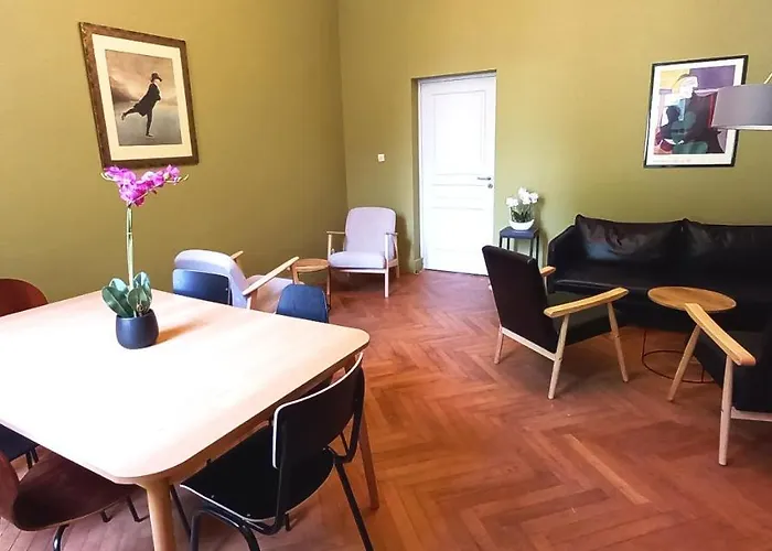 Hotel Histoire de Loire - RABELAIS à Saumur