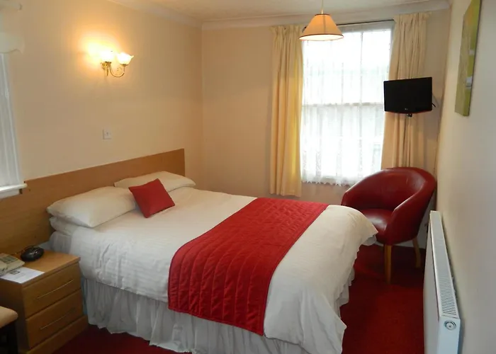The Cedars Hotel