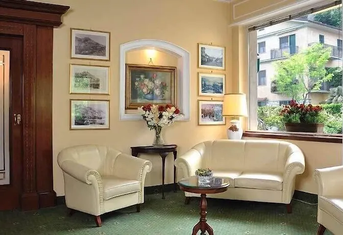 Hotel Alba