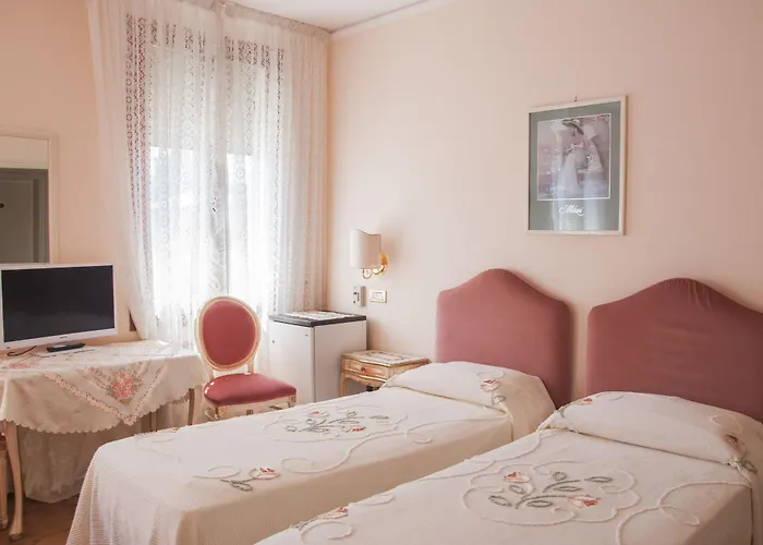 Hotel Villa Serena