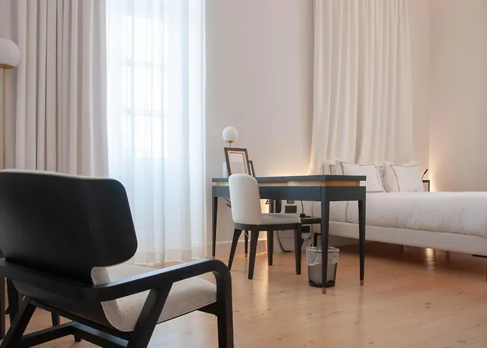 S Paul City Hotel