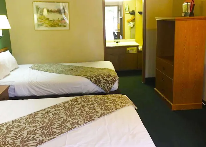 M Star Hotel Covington