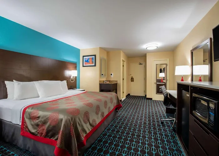 Ramada By Wyndham Groton Mystic