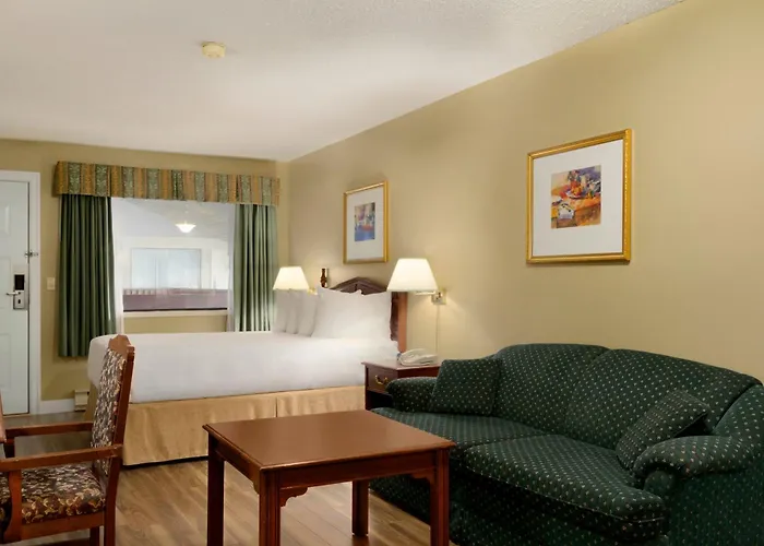 Days Inn By Wyndham Vernon