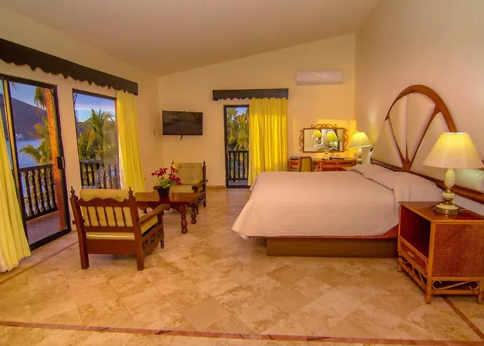 Hotel Playa De Cortes