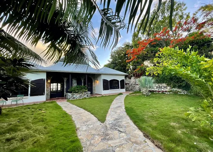 The Paradise Peak Adults Only