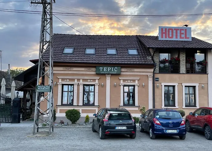 Tepic Garni Hotel