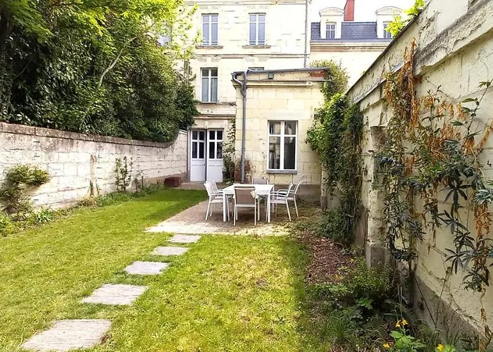 Hotel Histoire de Loire - RABELAIS à Saumur