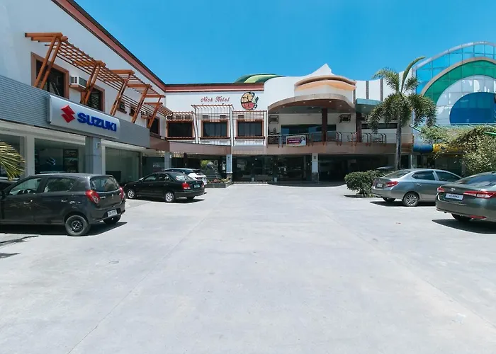 Reddoorz Premium @ Nick Hotel Gerona Tarlac