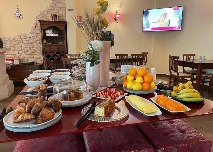Mimi Hotel