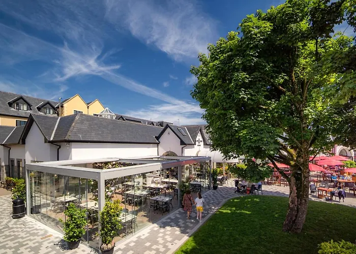 Castlecourt Hotel, Spa & Leisure