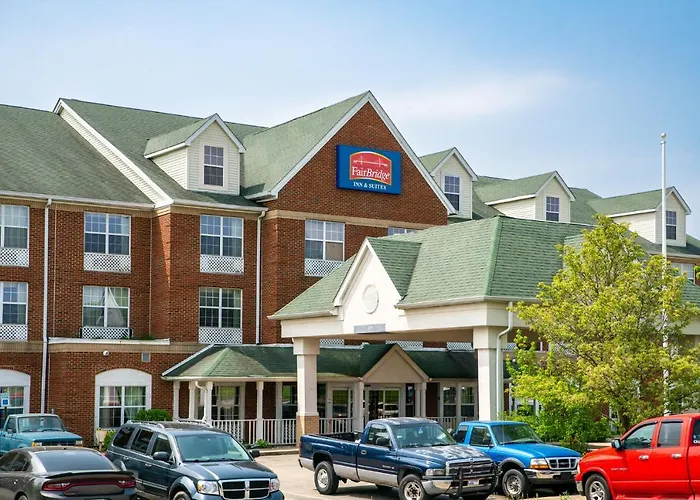 BlissPoint Inn&Suites Marion