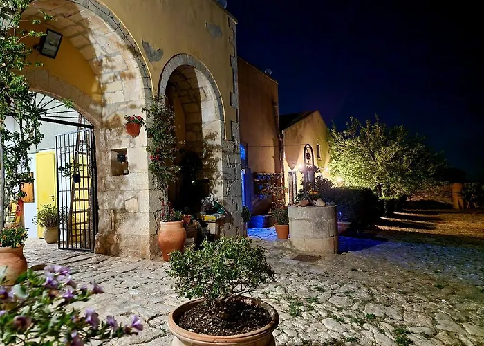 B&B Camemi - Antica Masseria Marina di Ragusa