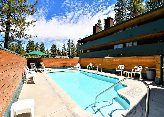 Getaways At Snow Lake Lodge