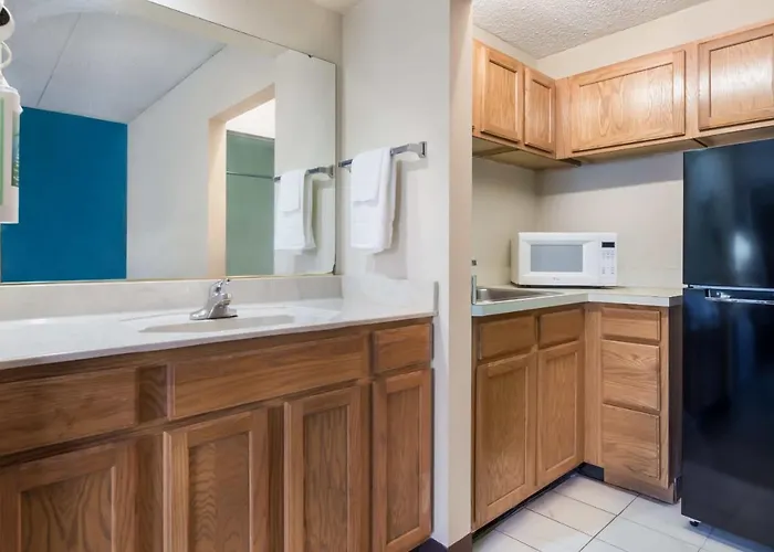 One Life Studio And Suites