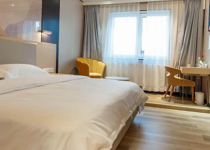 Mr.Liao Hotel