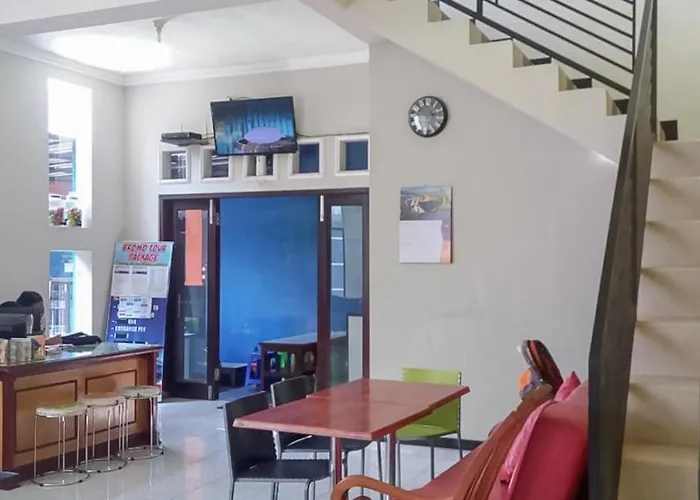 Kartini Guest House Near Alun Alun Probolinggo