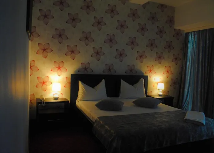 Hotel Corona