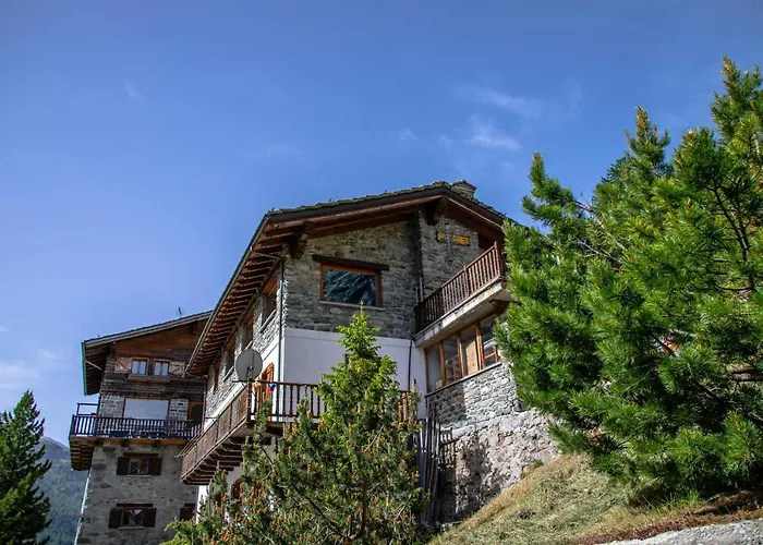 Hotel & Restaurant Perret - Mountain People