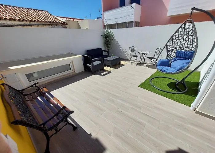 Wolley - Peniche Guesthouse