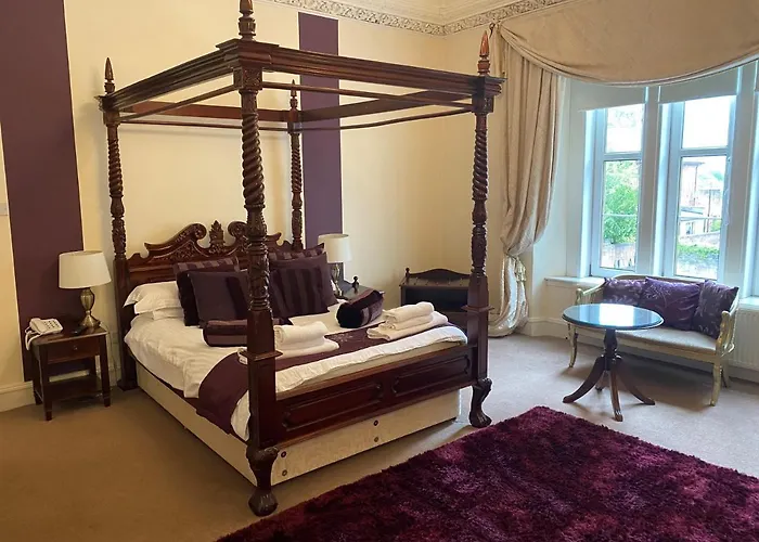 Avonbridge Hotel