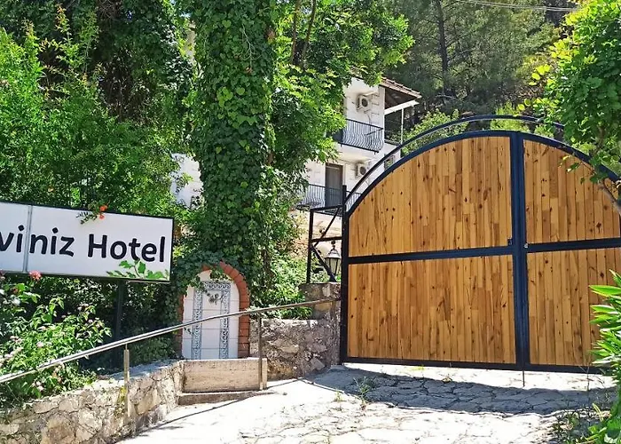 Swiss Eviniz Hotel (Adults Only)