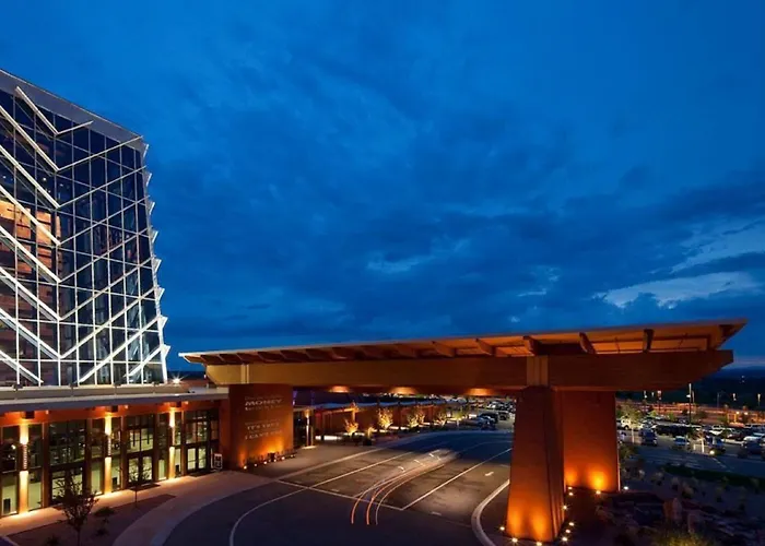 Isleta Resort & Casino (Adults Only)