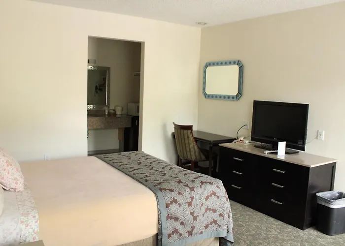 American Travel Inn