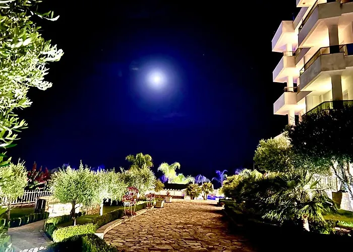 Elysium Hotel