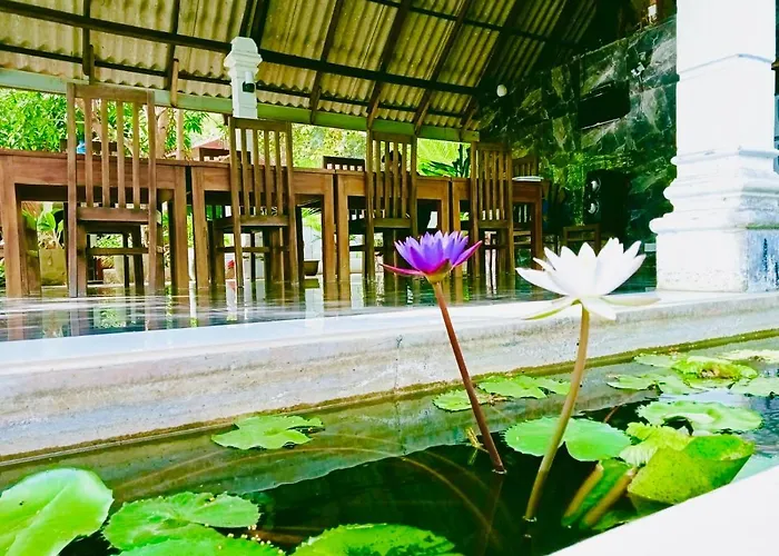 Bangalawa Resort