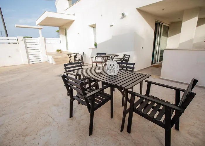 Kaary Bellavita Superior Room Marzamemi