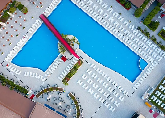 Grand Park Lara Hotel