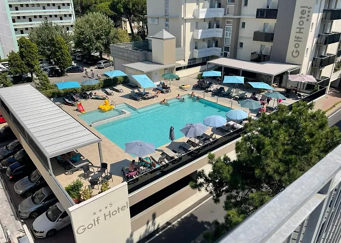 Hotel Golf ***S