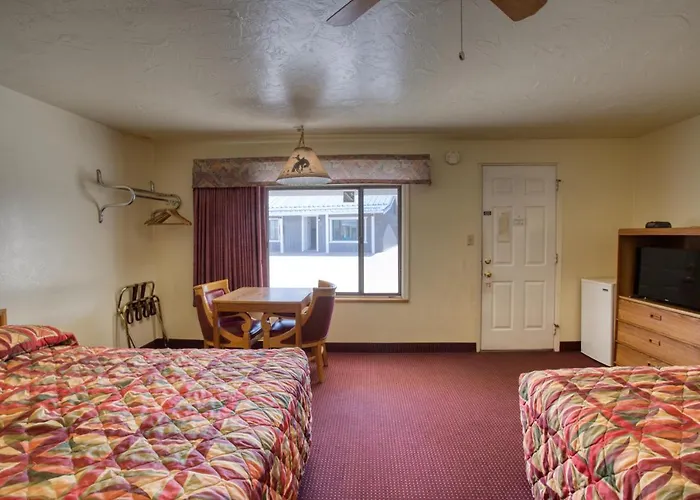 Kiva Motel Mountain Retreat
