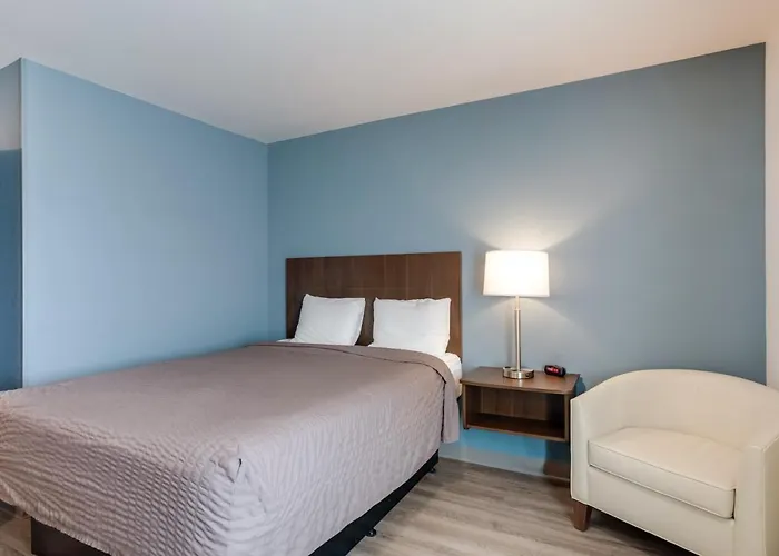 Woodspring Suites Smyrna-La Vergne