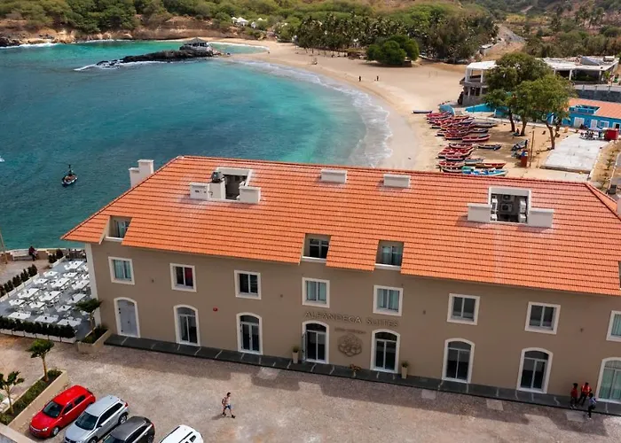 Oasis Tarrafal Alfandega Suites