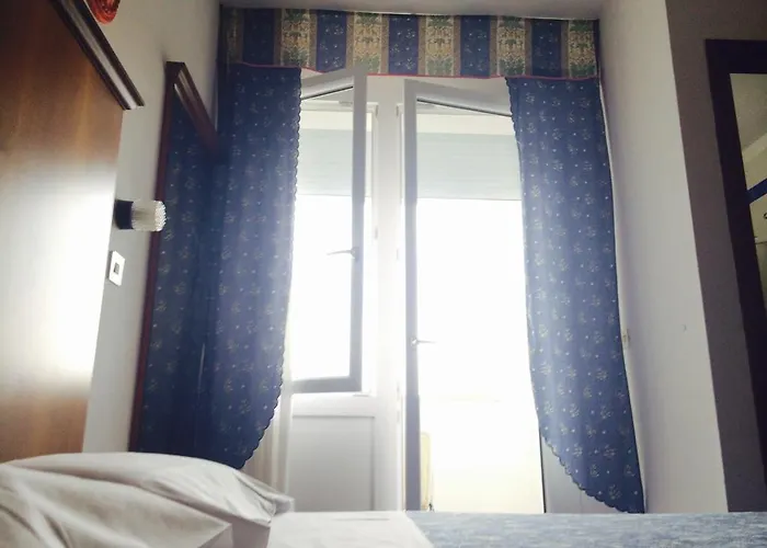 Hotel Villa Candia