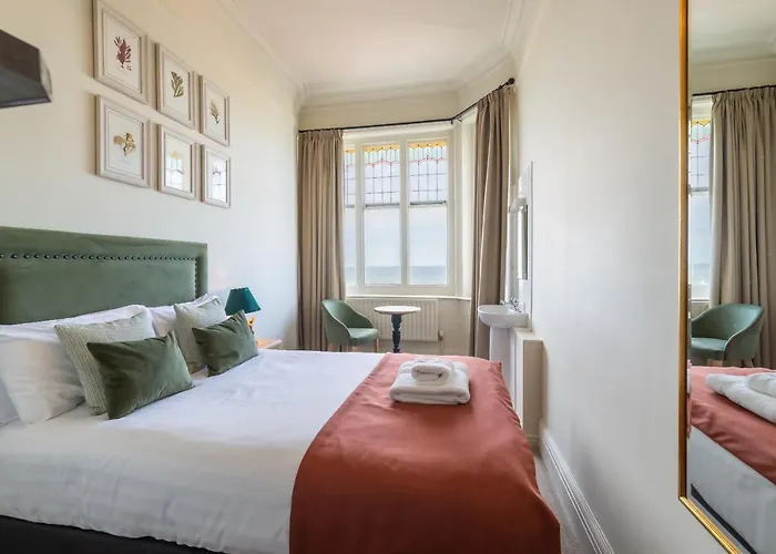 Cliftonville Hotel